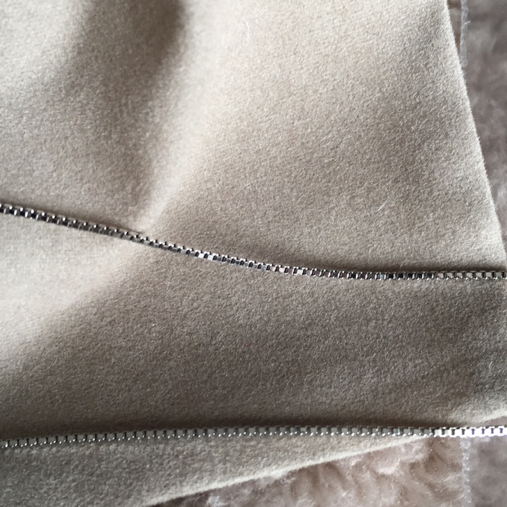 Silver Necklace with small Diamond - Picture 5 of 5
